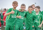 Dzieci trenujące w Warta Poznań